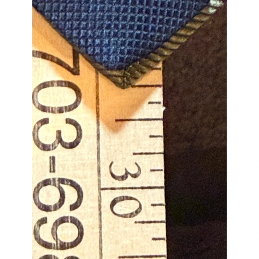 Tommy Hilfiger Mens Silk Tie Olive Green Navy Blue Striped Made in USA WPL 2831